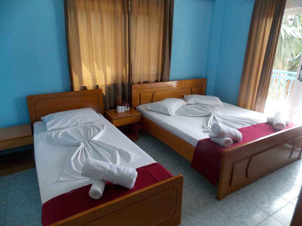Hotel Dea Саранда Екстер'єр фото